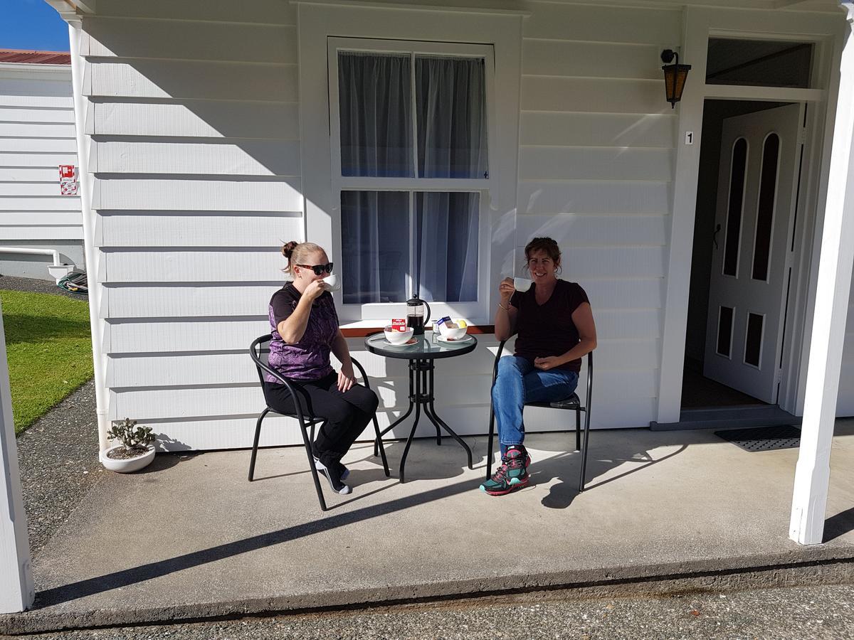 Coromandel Cottages エクステリア 写真