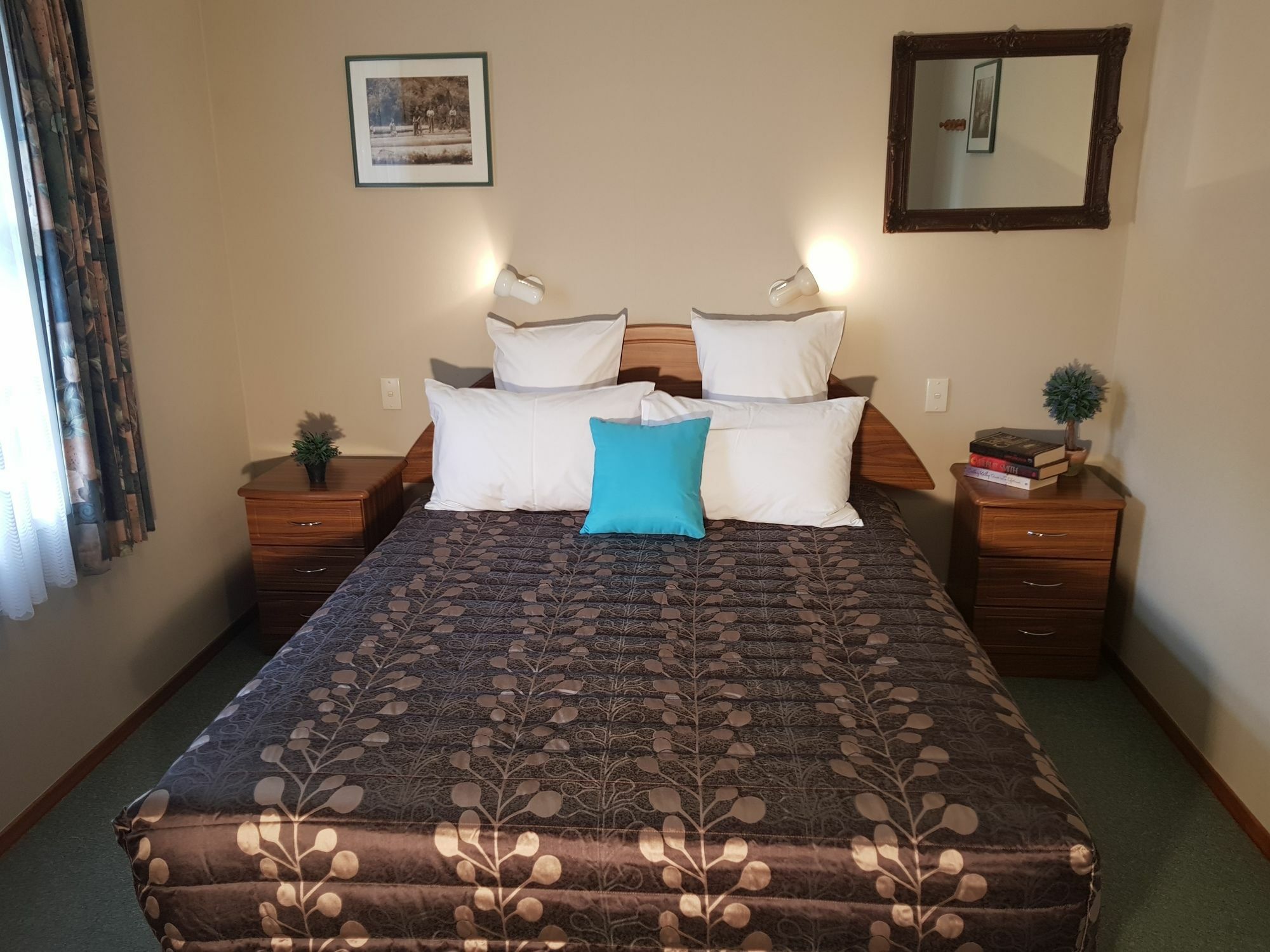 Coromandel Cottages エクステリア 写真