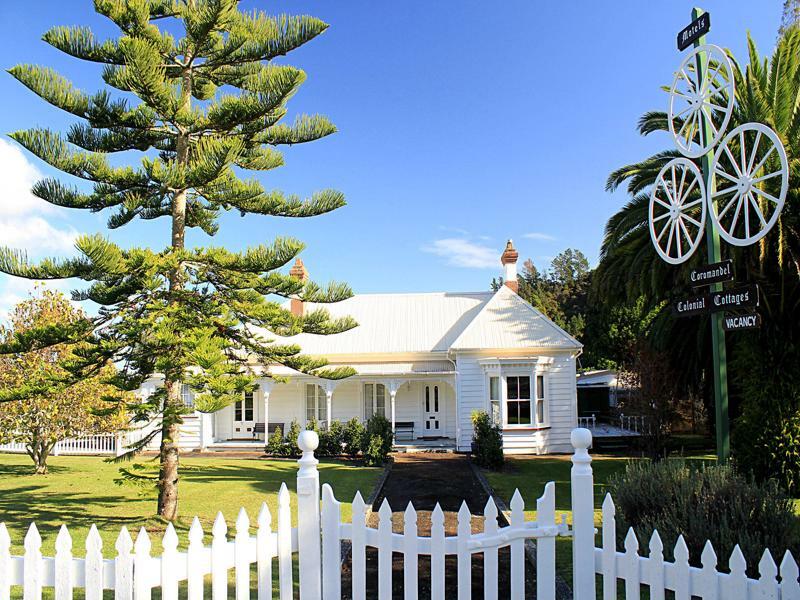 Coromandel Cottages エクステリア 写真