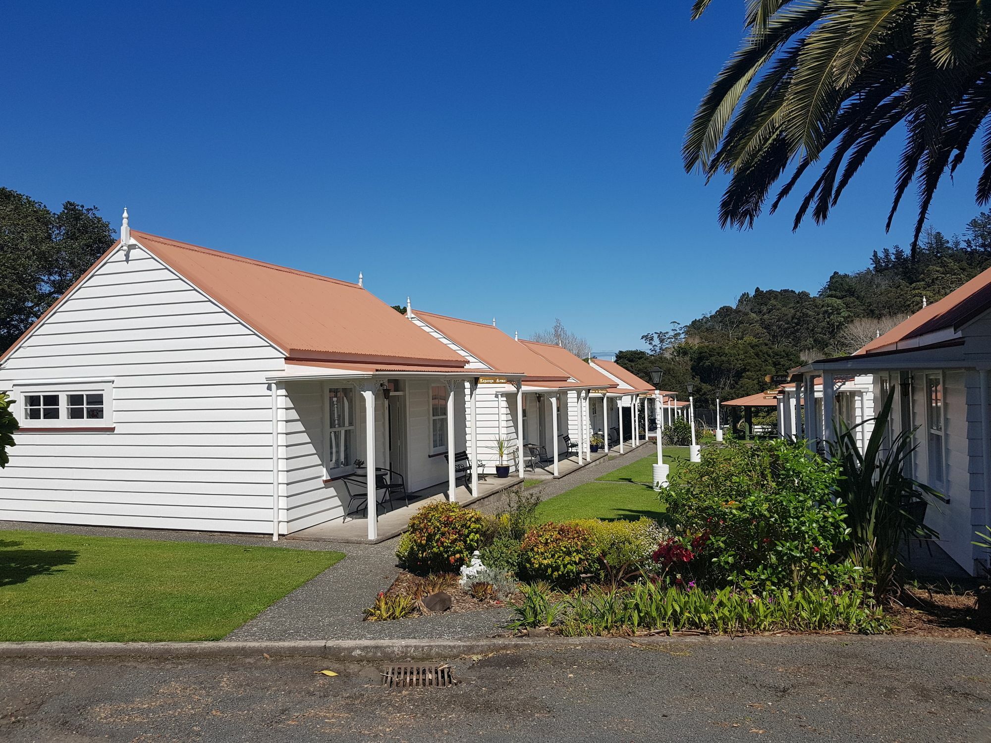 Coromandel Cottages エクステリア 写真